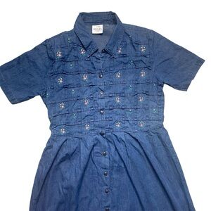 TR Bentley vintage denim button down flower embroidered dress